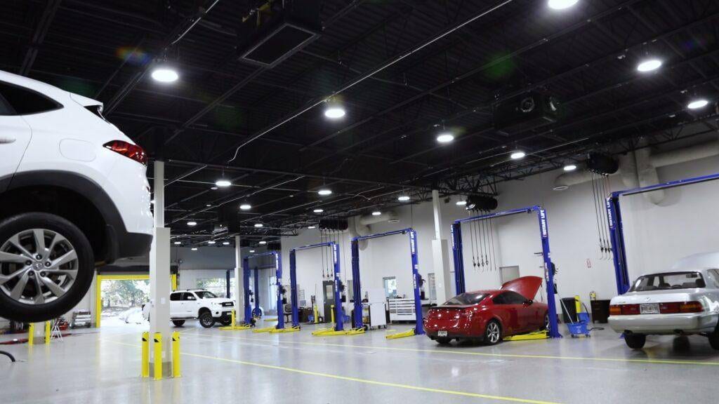 japanese auto repair sugar hill mechanics - Shop with cars