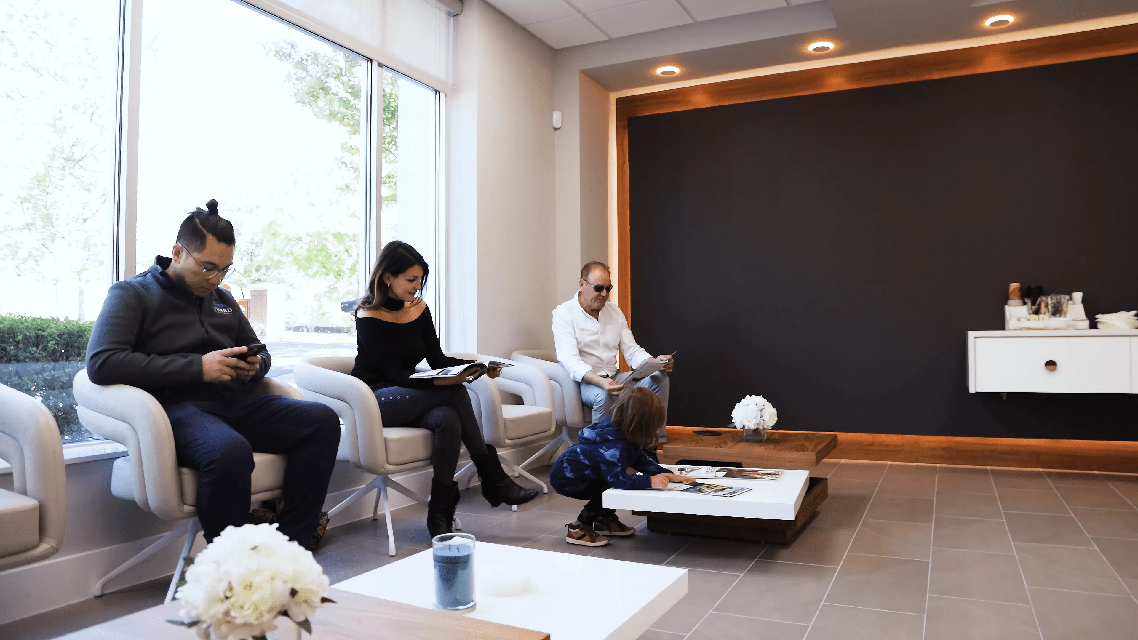 Japanese Auto Repair Front Lobby in Mall of GA