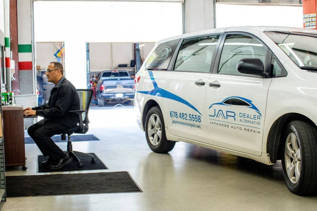 Customer Service Vehicles